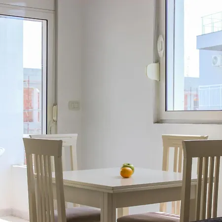 Daire Starfish Golem (Tirana)