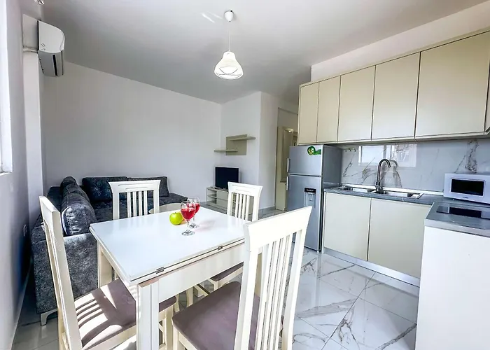 Starfish Apartment Golem (Tirana)