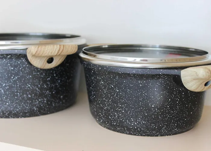 Apartment Starfish Golem (Tirana)