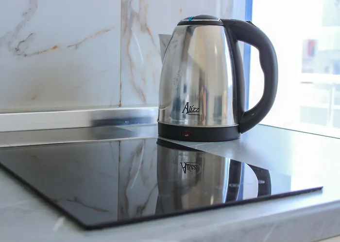 Starfish * Golem (Tirana)