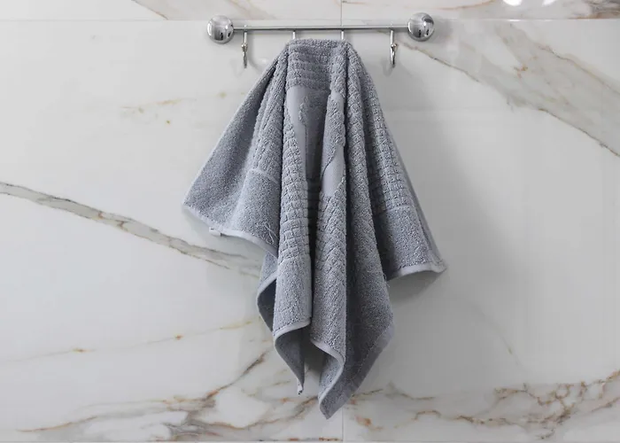 Starfish Apartment Golem (Tirana)